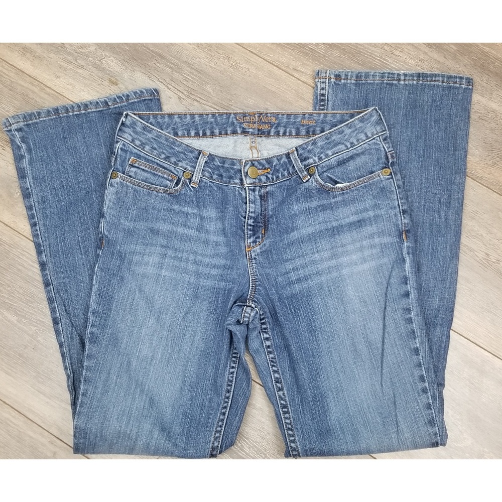 Simply Vera Wang Boot Leg Jeans Size 4